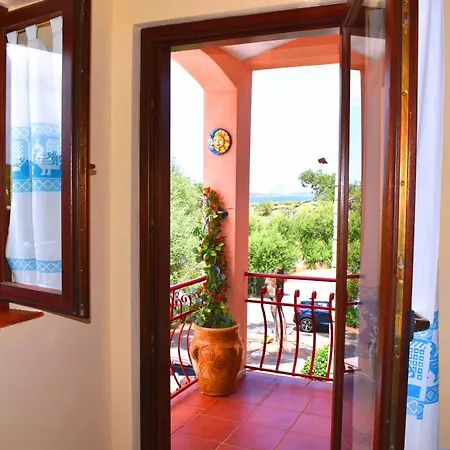 Villino Engi E Fede Hébergement de vacances Tanaunella